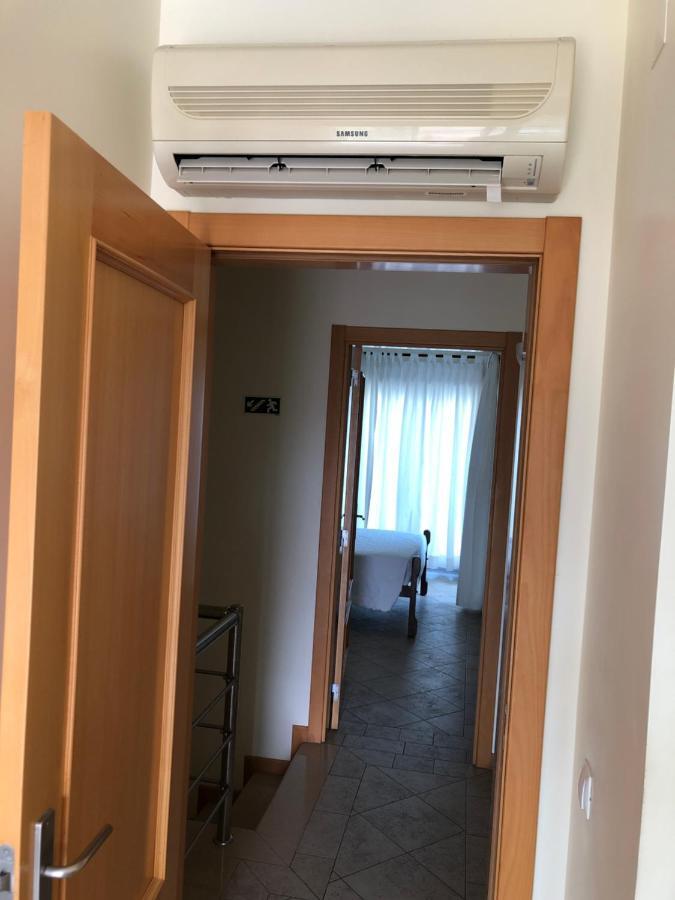 Apartamentos Pomba Branca Olhos de Agua  Exteriör bild